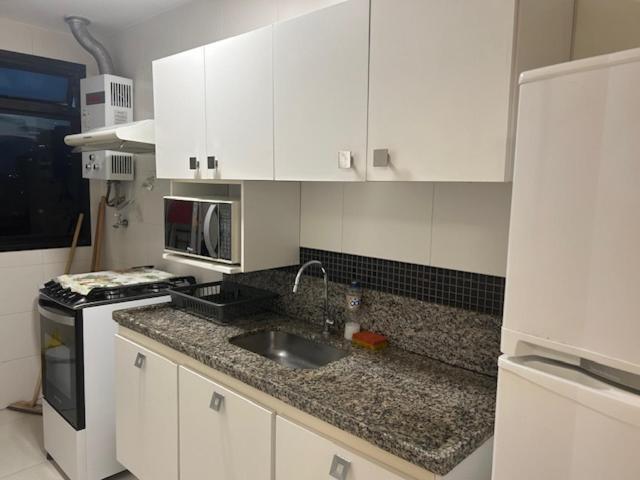 Lindo Apto No Barrabela, Todo Equipado, Com Arcondicionados Split Novos No Quarto E Na Sala, Limpissimo, Cheiroso, Novinho, Condominio Em Frente A Praia, Com Piscina Aquecida, Sauna, Quadra, Academia, Lavanderia, Salao De Beleza, Restaurantes, Mercad Рио-де-Жанейро Экстерьер фото